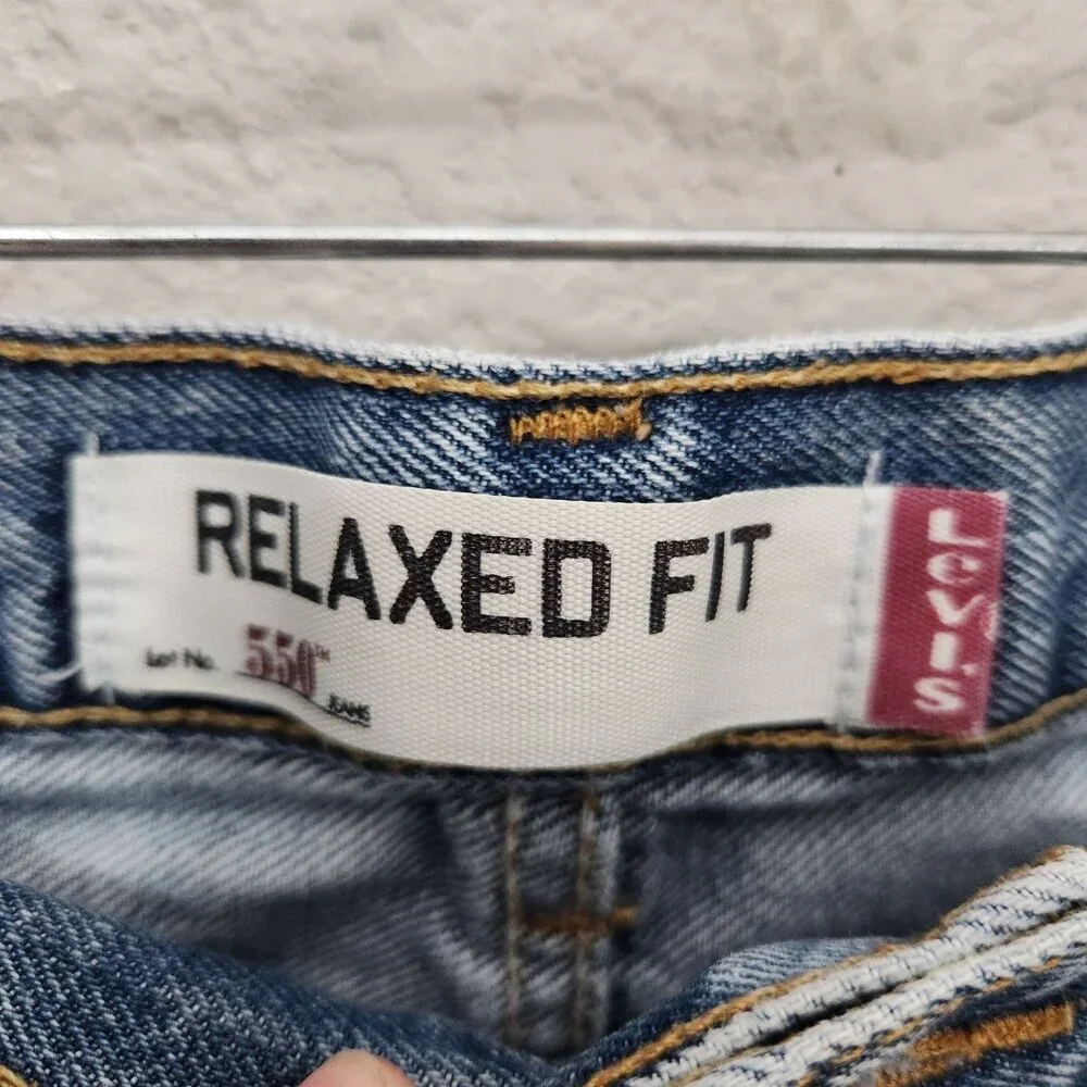 Levis 550 Relaxed Fit Mens Jeans W36 L31 Mid-Wash Blue Denim Straight Leg Pre-Ow